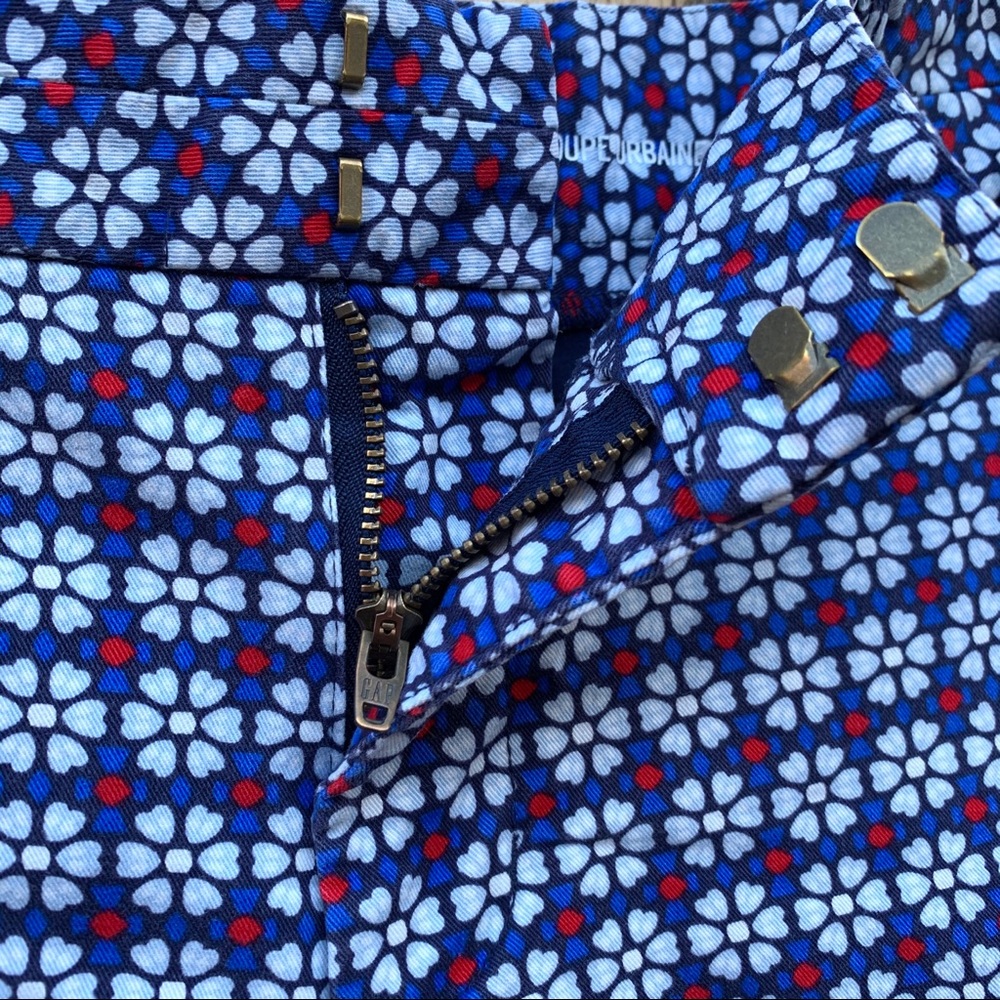 Gap Red White And Blue Floral Cotton Shorts | 6 - Picture 4 of 8